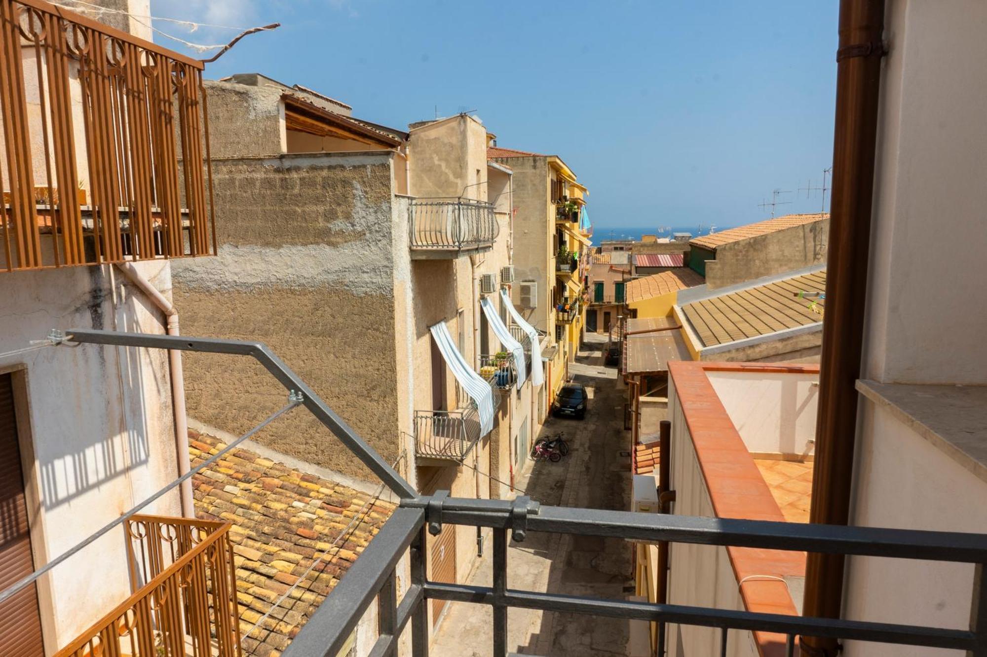 卡斯泰拉马莱La Terrazza Di Rachele公寓 外观 照片